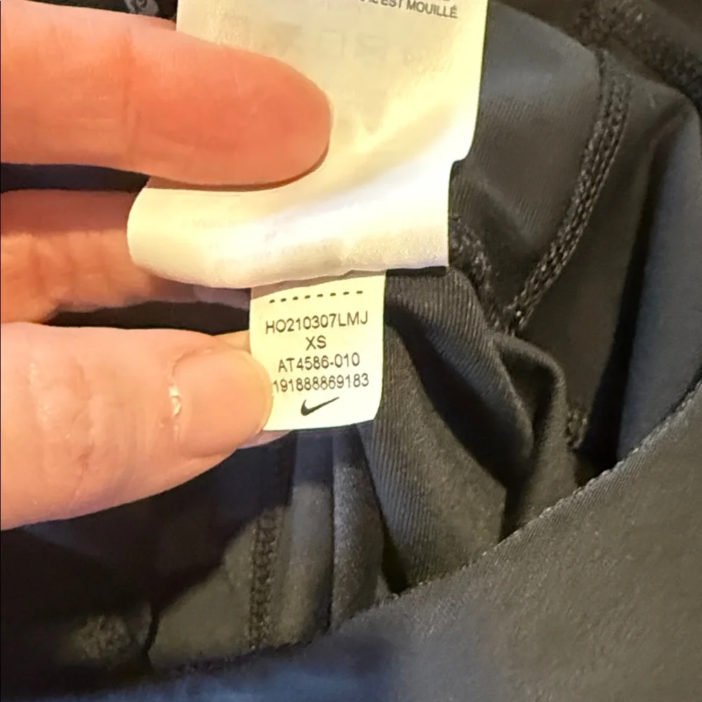 Nike Women’s Black‎ Leggings Dri- Fit Size XS